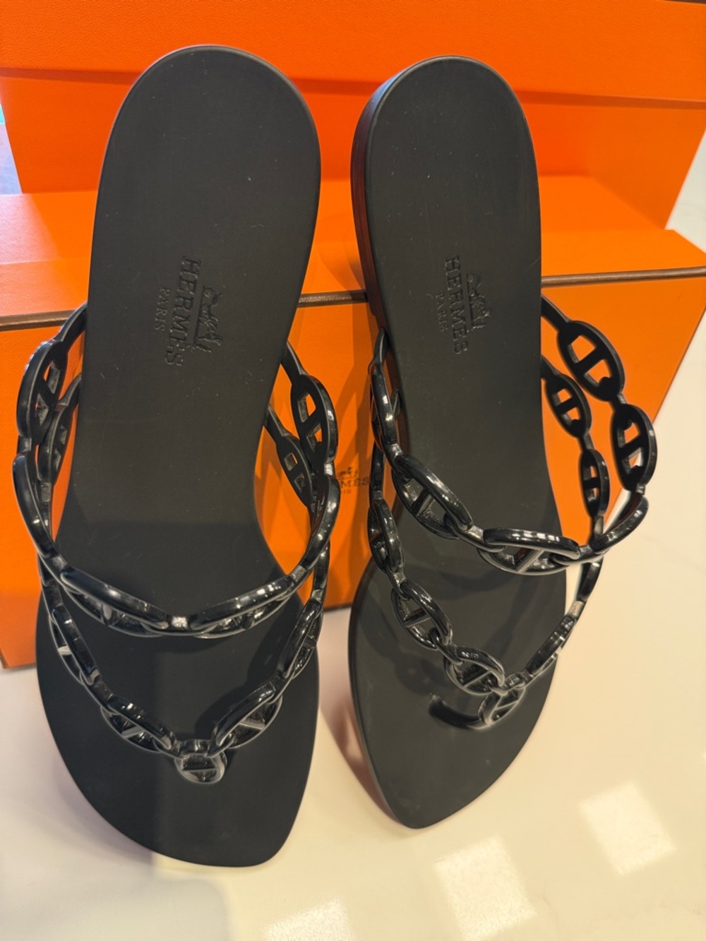 HERMES Island Sandal, Noir - Picture 5 of 5